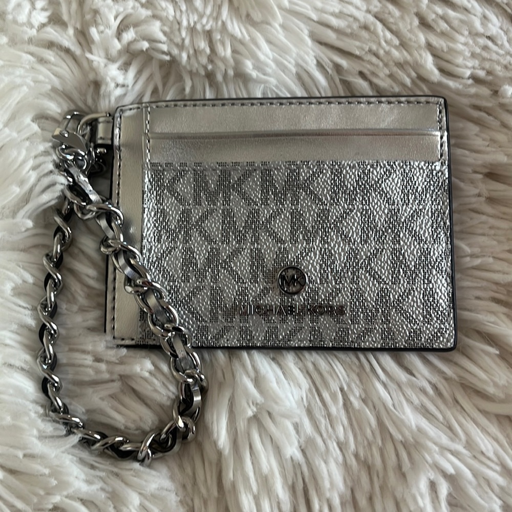 Brand new without tags Michael kors wallet